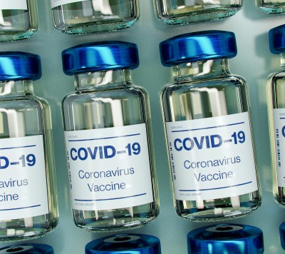 O que se sabe sobre a quebra de patentes das vacinas contra a Covid-19